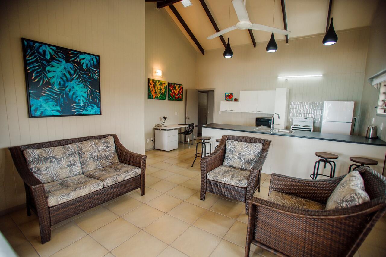 Nikao Beach Bungalows Раратонга Экстерьер фото